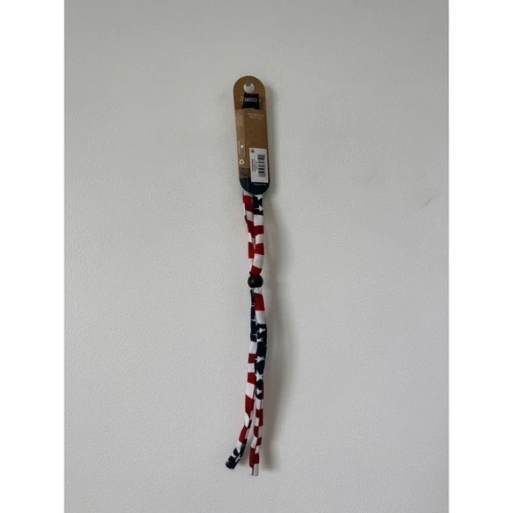 CHUMS Original Patterns Eyewear Retainer – American Flag – NWT